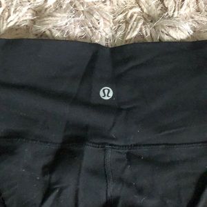 Black Wunder Under Lulu Lemon Leggings